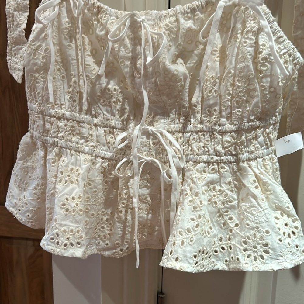 ANTHROPOLOGIE EN SAISON  Portia eyelet top large - Picture 9 of 13